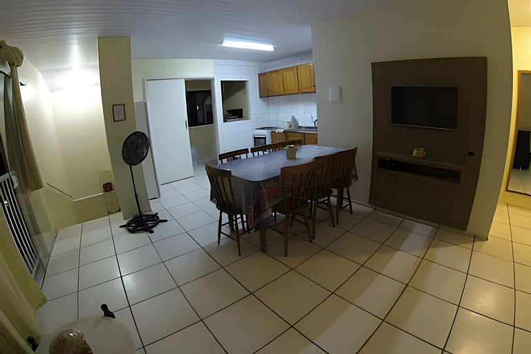 Ótimo apartamento a poucos metros do mar - Apto 5